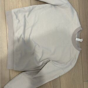 ALO Yoga Cream Crew Neck Sweater